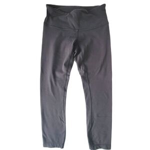 CLEARANCE!!💥 Lululemon Women's crop low rise Nulux Black 22" leggings size 4